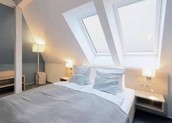 Amazing In With Kitchenette *