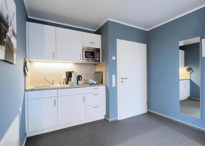 Amazing In With Kitchenette